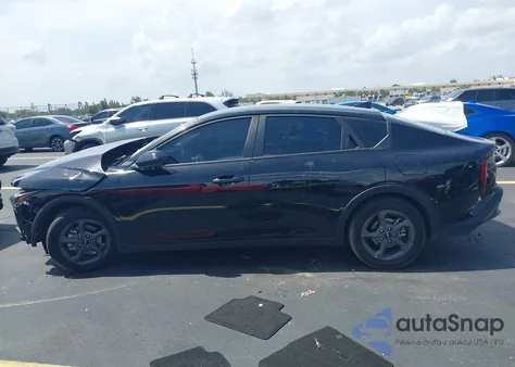 2025 Kia K4 Lxs from USA, damaged, VIN 3KPFT4DE0SE063141